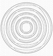 Cargar imagen en el visor de la galería, Wonky Stitched Circle STAX Die-namics