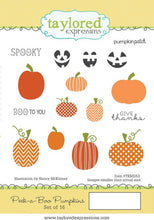Cargar imagen en el visor de la galería, PEEK A BOO PUMPKINS