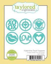 Cargar imagen en el visor de la galería, VALENTINE TRAT TOPPERS